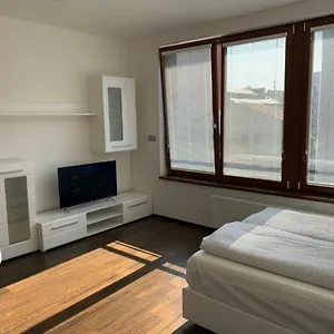 Nad Vltavou Apartament